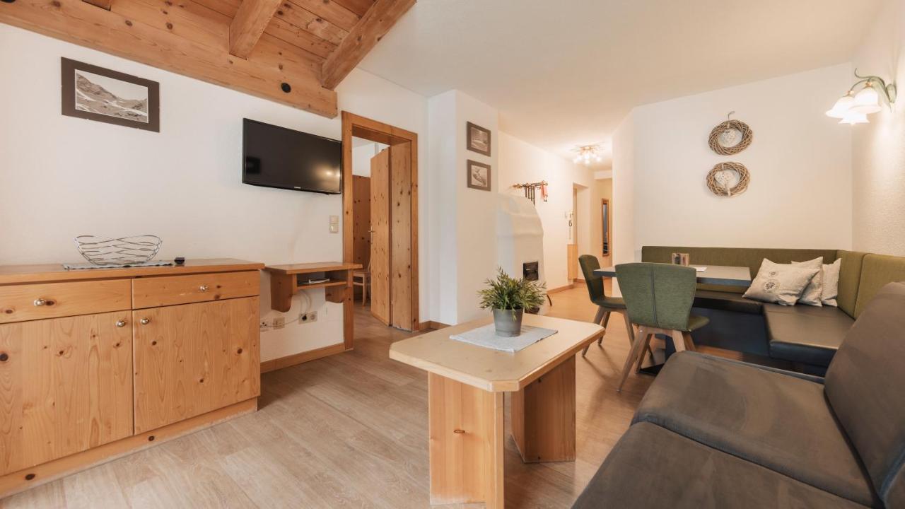 Apart Al-Avioeler Ischgl Extérieur photo